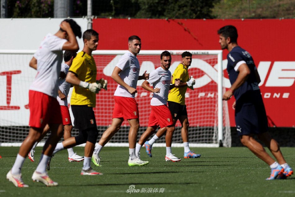 上田绮世以 上田绮世以